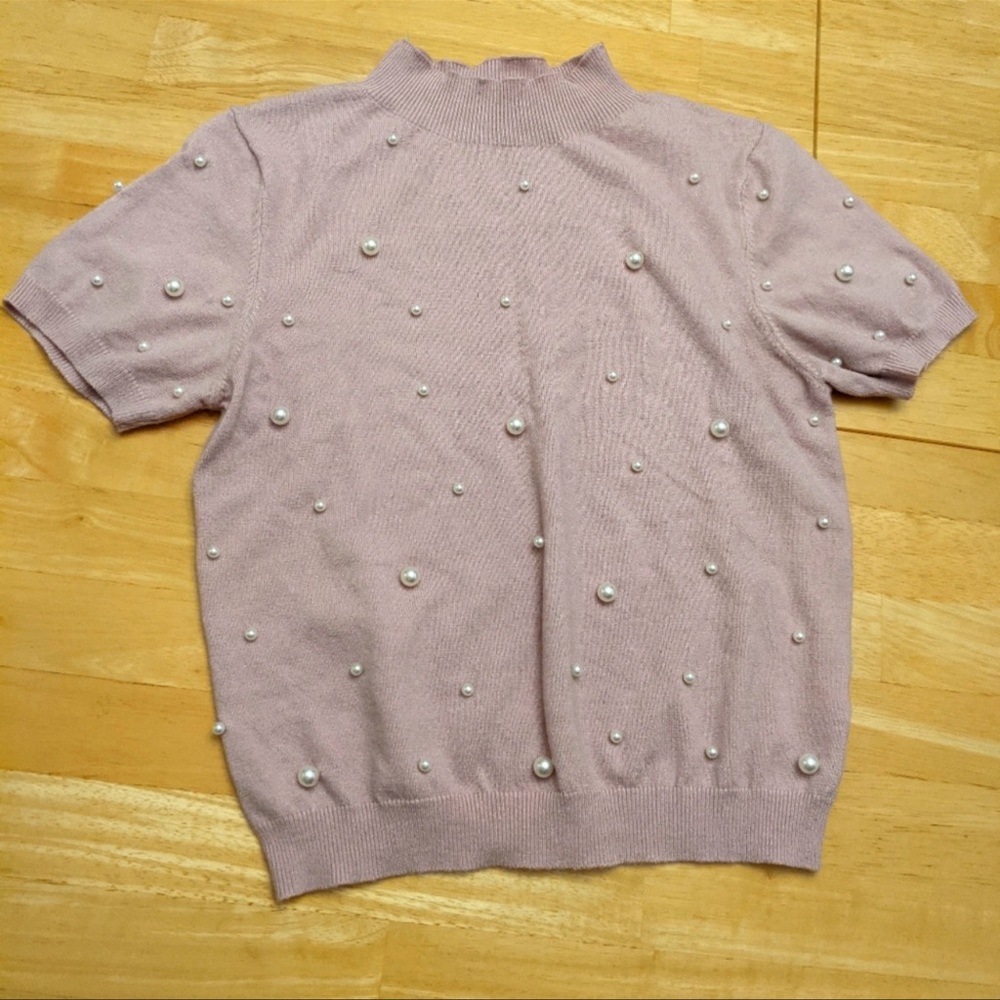 Cute pink mock neck short sleeve sweater with pearl details, size small, shein
